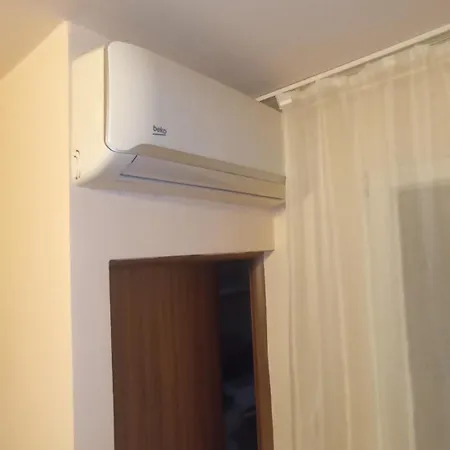 Alex Center Apartment